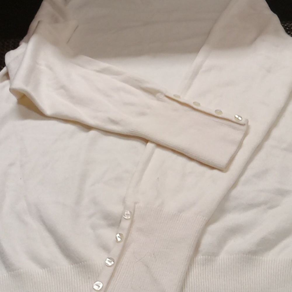 Wow beautiful. SWEATER